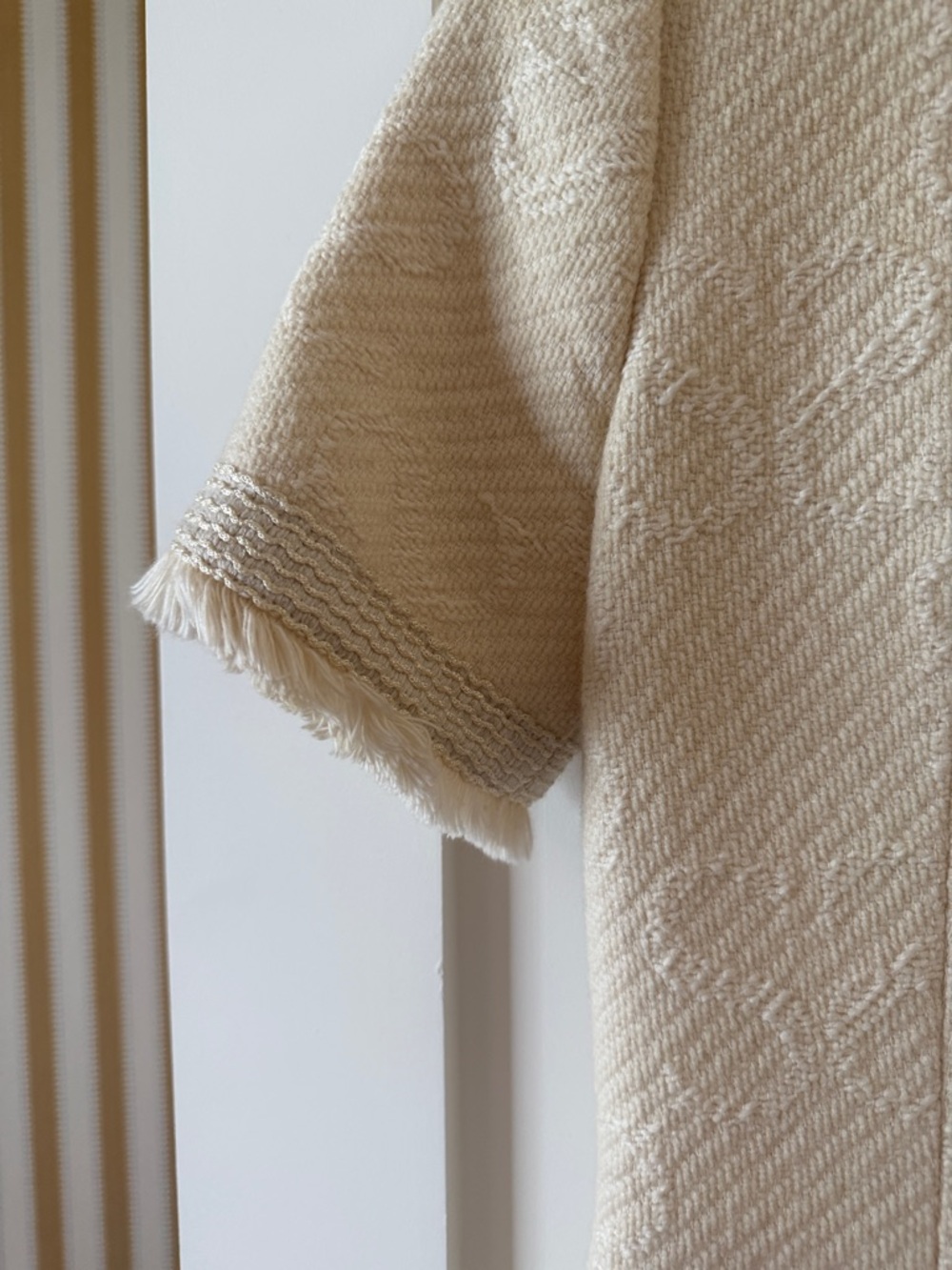 Sandro Cream Tweed Short Sleeve Shift Dress with Gold Trim - Picture 4 of 7